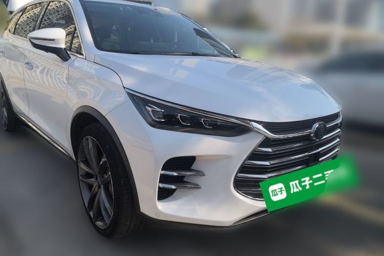 Used BYD Tang New Energy 2018 DM 2.0T All-Wheel Drive Smart Connect Innovation Model 5 Seats China V Emission Standard