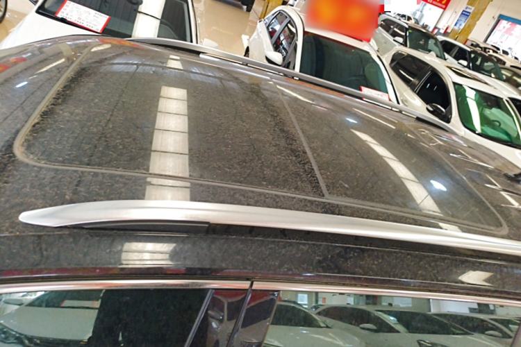 Used Volkswagen Tiguan L 2019 Revised 330TSI Automatic Two-Wheel Drive Smart & Luxury Edition China VI Standard Roof