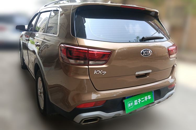 Used Kia KX7 2017 2.0L Automatic 2WD GLS 5-Seater
