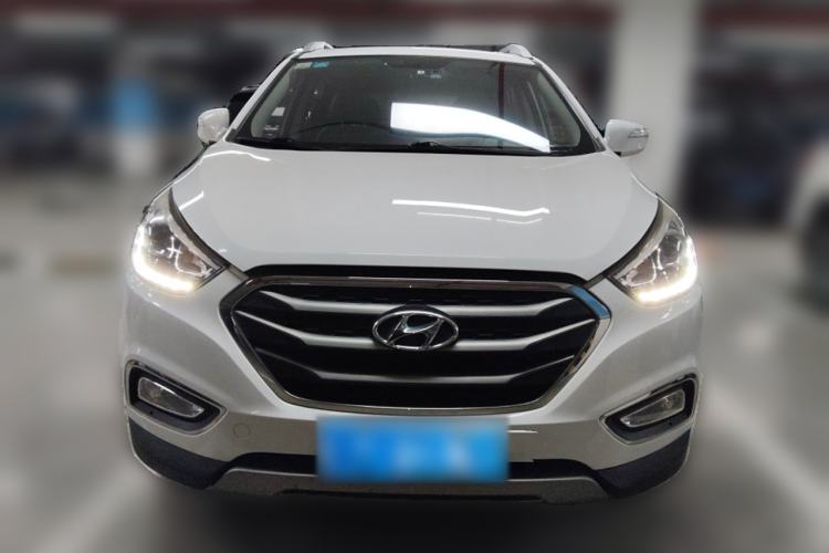 Used Hyundai ix35 2015 2.0L Automatic 2WD Smart Type China IV