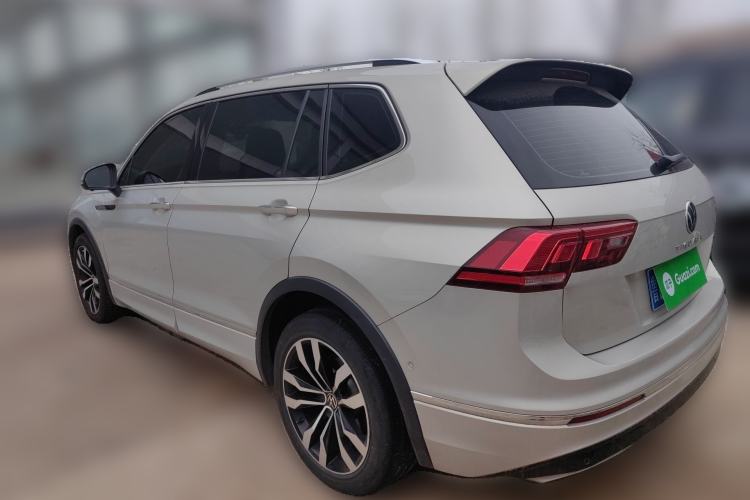 Used Volkswagen Tiguan L 2021 330TSI Automatic Two-Wheel Drive R-Line Enhanced Edition Rear Left 45 Deg