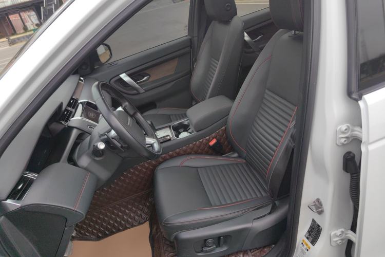 Used Land Rover Discovery Sport 2020 249 PS R-Dynamic Performance Tech Edition 7 Seats Left Front Seat