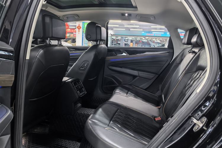 Used Volkswagen Passat 2020 Restyled 380TSI Luxury Edition China VI Standard
