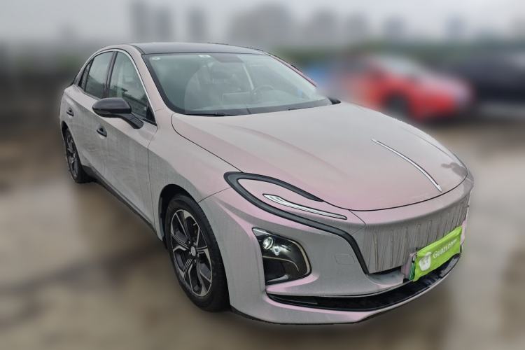 Used Hongqi E-QM5 2021 Online Booking Charging T3 Edition 5-Seater Front Right 45 Deg