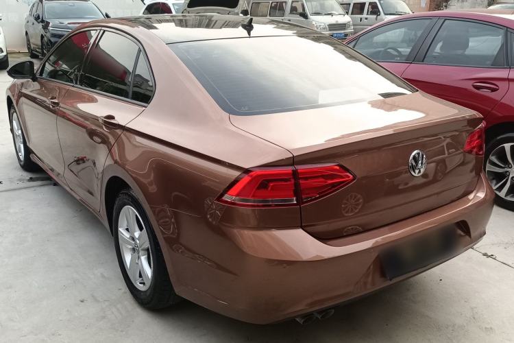 Used Volkswagen Lamando 2017 230TSI DSG Fashion Edition
