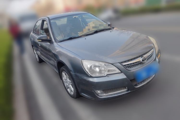 Used Soueast V3 Lingyue 2011 1.5L Manual Upgrade Edition Front Right 45 Deg