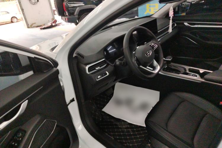 Used Geely Auto Emgrand 2023 4th Generation Champion Edition 1.5L CVT Prestige Model
