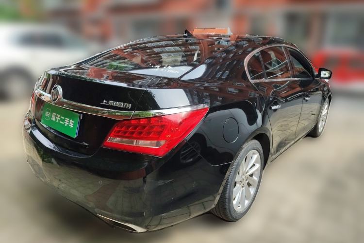 Used Buick LaCrosse 2013 2.4L SIDI Luxury Comfort Edition Rear Right 45 Deg