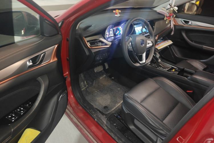 Used CHANGAN Eado 2018 1.6L GDI Automatic Trendy Model China V Standard