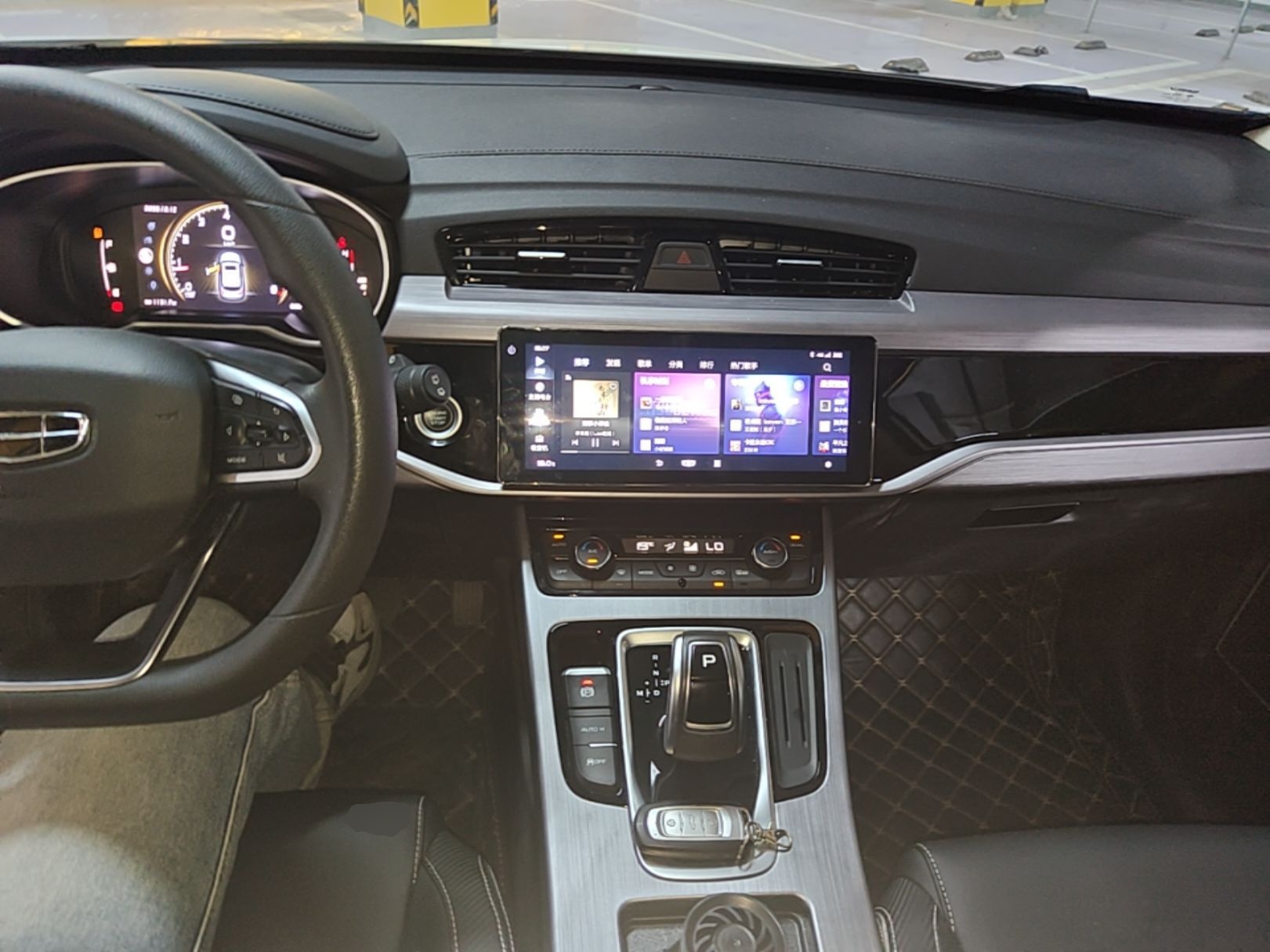 Geely Auto Emgrand X7 Sport 2021 1.8TD DCT Two-Wheel Drive Asian Games Comfort Edition — снимка 12