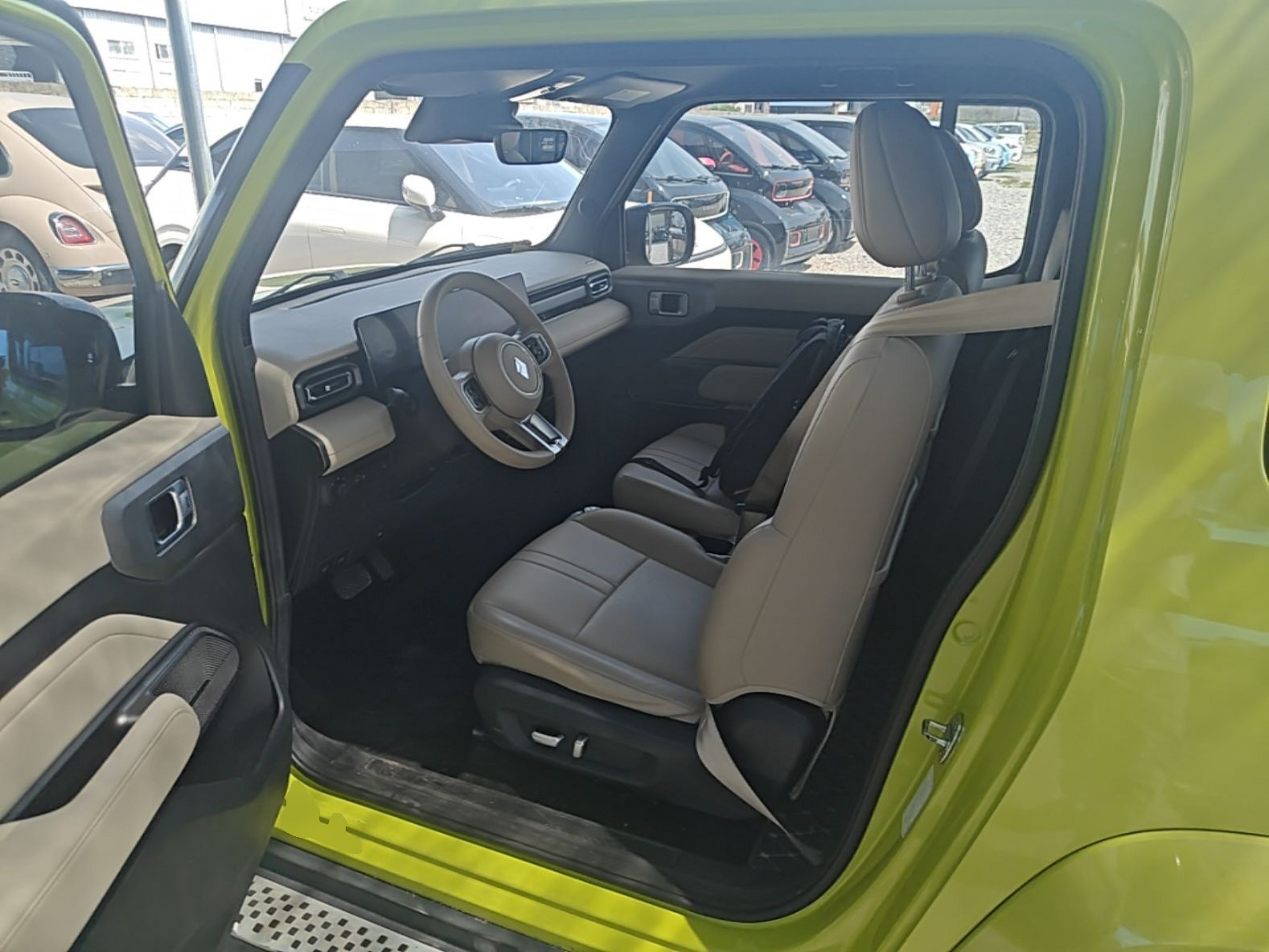 Interior delantero