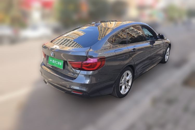 Used BMW 3 Series GT 2020 320i M Sport Package Rear Right 45 Deg
