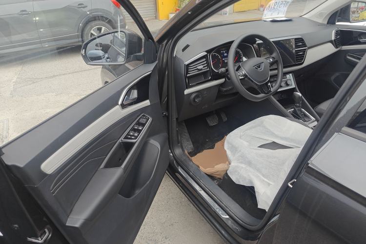 Used Jetta VS5 2023 280TSI Automatic Enjoyment Model
