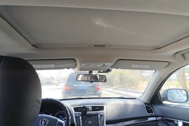 Used CHANGAN Raeton 2014 1.8T Automatic Prestige Anniversary Edition China V Standard
