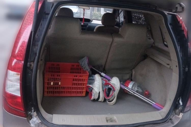 Used FORTHING Joyear 2012 XL 1.5L Manual Comfort Model Trunk