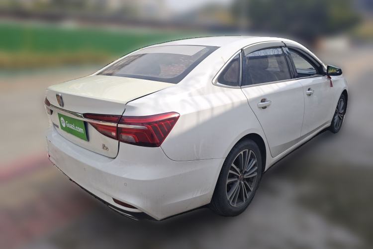 Used Roewe i6 2019 PLUS 1.6L CVT 4G Connected Flagship Deluxe Edition