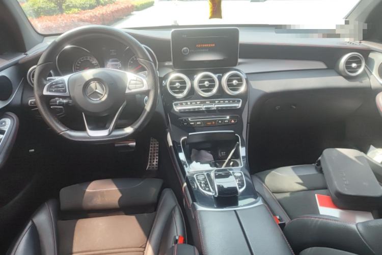 Used Mercedes-Benz GLC AMG 2017 AMG GLC 43 4MATIC Coupe SUV Center Console