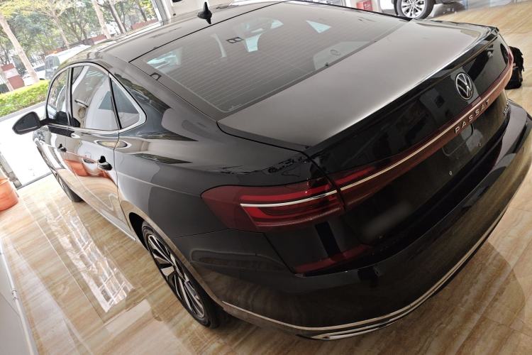 Used Volkswagen Passat 2025 Premium Version 380TSI Dragon Edition