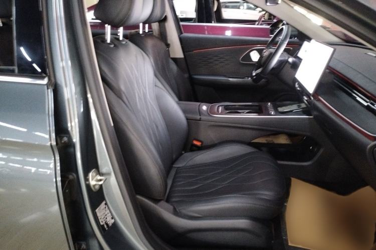 Used Chery Fengyun A8L 2025 1.5 TGDI 145 km Luxury Version
