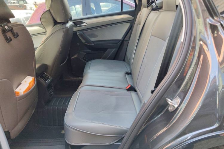 Used Volkswagen Tayron 2023 330TSI Two-Wheel-Drive R-Line High-Energy Version
