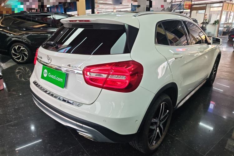 Used Mercedes-Benz GLA 2016 GLA 220 4MATIC Fashion Edition
