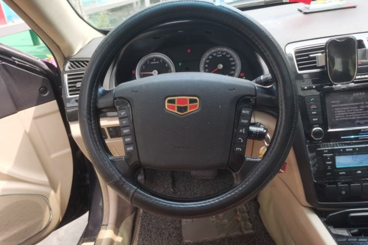 Used Geely Auto EC8 2011 2.4L Automatic Prestige Edition Steering Wheel