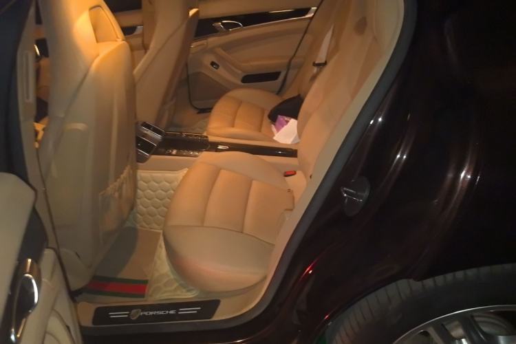 Used Porsche Panamera 2014 Panamera 4 3.0T Left Rear Seat