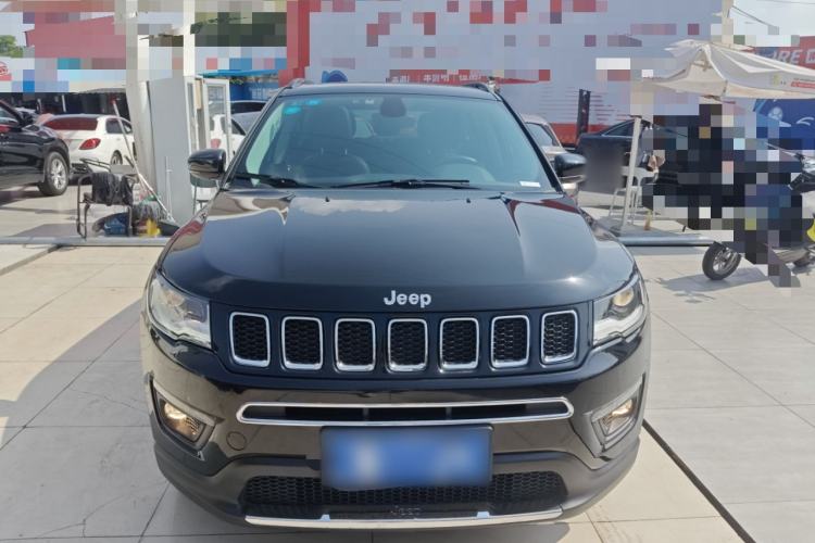 Used Jeep Compass 2017 200T Automatic Family Edition
