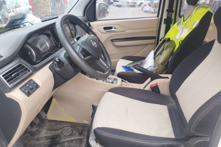 Used CHANGAN KUAYUE Xing V7 EV 2025 Model, 255km Luxury Version, 6 Seats, 38.64 kWh Left Front Seat