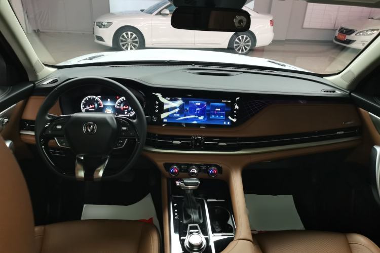 Used CHANGAN CS95 2021 2.0T Two-Wheel Drive Luxury Version
