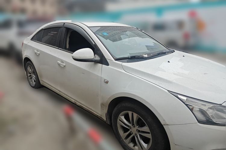 Used Chevrolet Cruze 2015 1.5L Classic SE MT