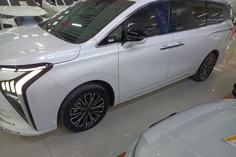 Used FORTHING Xinghai V9 2024 1.5TD 200km Qingyunti Series Premium Version

