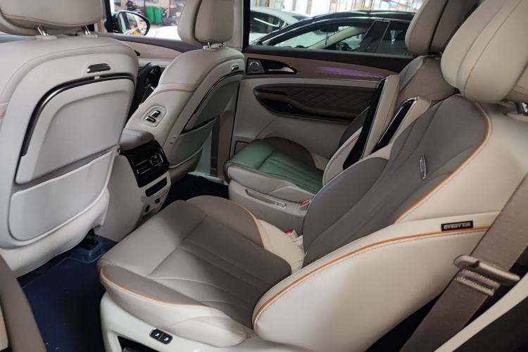 Used FORTHING Yacht 2022 1.5T DCT Chasing-the-Waves Edition Left Rear Seat