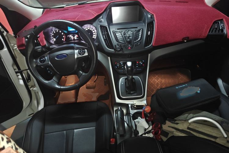 Used Ford Kuga 2015 1.5L GTDi Two-Wheel Drive Fashion Edition Center Console