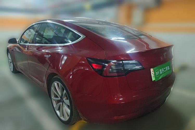 Used Tesla Model 3 2019 Long-Range All-Wheel-Drive Version
