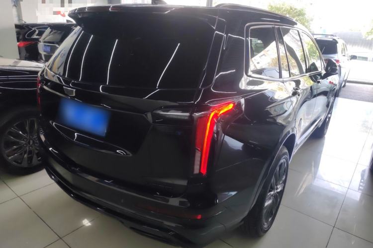 Used Cadillac XT6 2023 2.0T Six-Seater Four-Wheel-Drive Platinum Edition Black Diamond Version
