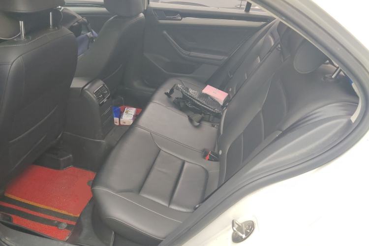 Used Volkswagen Sagitar 2018 280TSI DSG Comfort Model Left Rear Seat