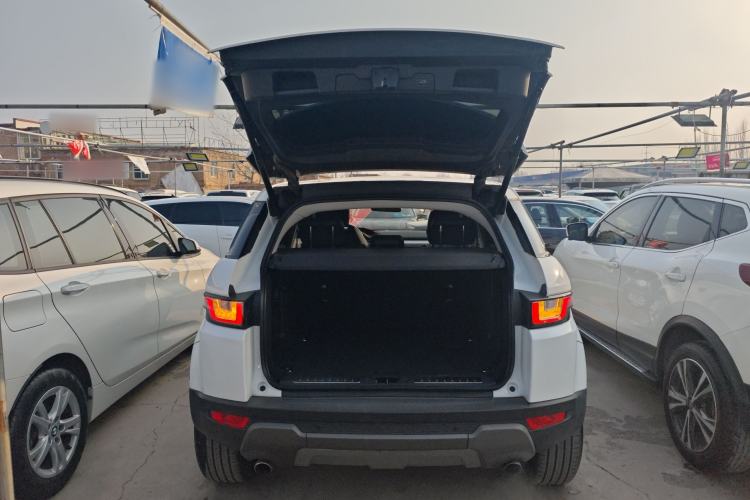 Used Land Rover Range Rover Evoque 2018 240 PS SE Smart Brilliance Edition
