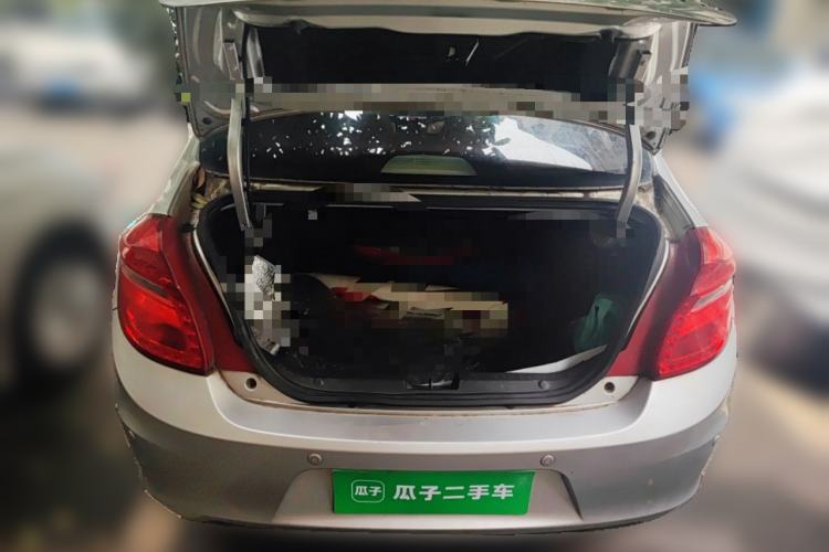 Used Chery E3 2013 1.5L Manual ZhiShang Model
