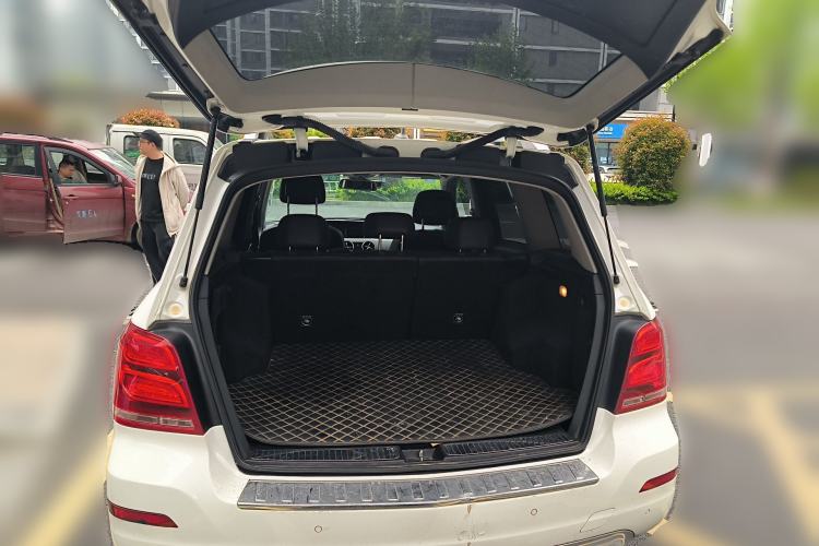 Used Mercedes-Benz GLK-Class 2013 GLK 300 4MATIC Dynamic Sunroof Model Trunk