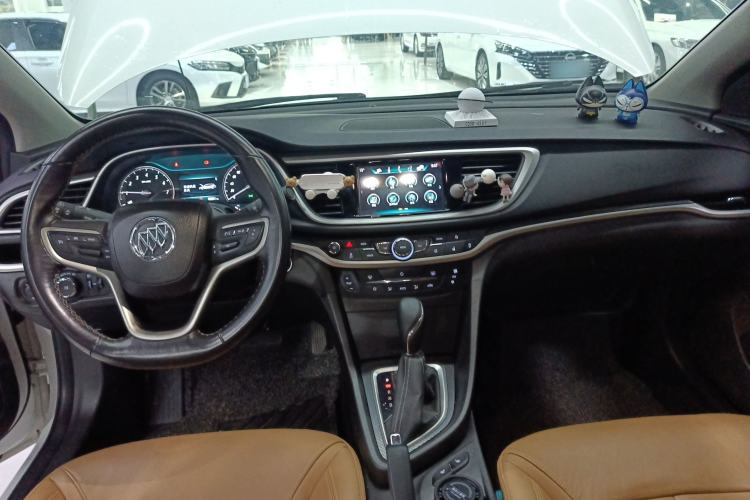 Used Buick Excelle GX 2018 18T Automatic Flagship Model Center Console
