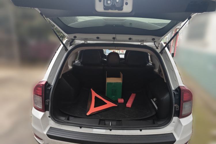 Used Jeep Compass 2015 2.0L two-wheel drive sport version