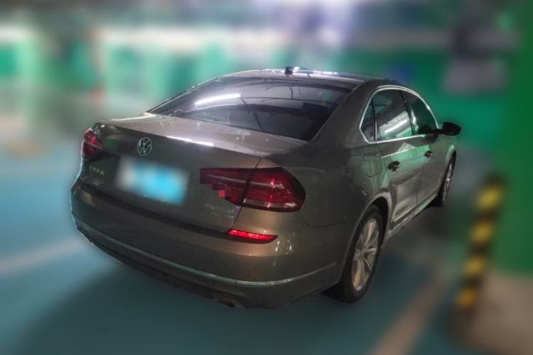 Used Volkswagen Passat 2017 330TSI DSG Luxury Edition
