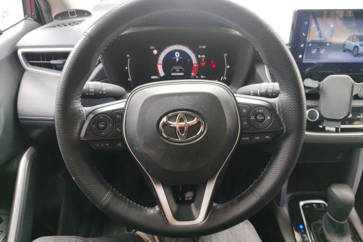 Used Toyota FRONTLANDER 2023 2.0L CVT Leading Edition
