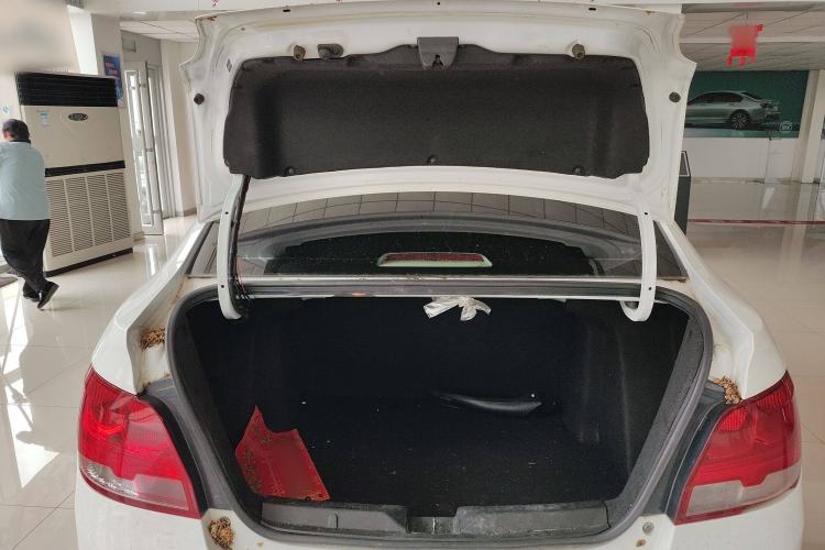 Used Chevrolet Sail 2015 Sail 3 1.5L Manual with Ideal Sunroof Edition