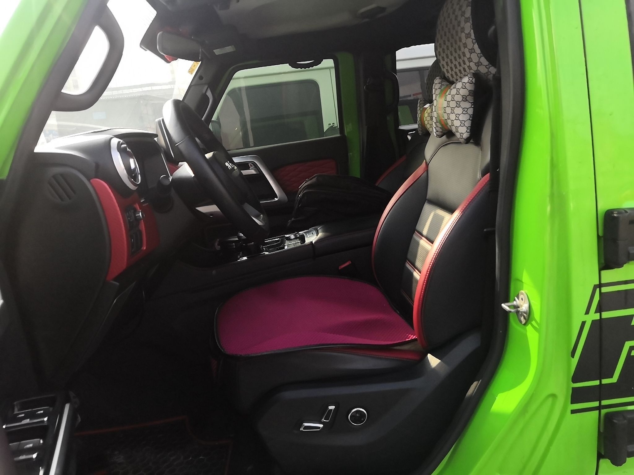 Interior delantero