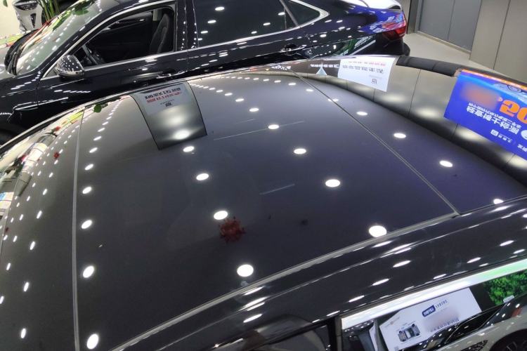 Used Mercedes-Benz E-Class New Energy 2024 E 350 e L Plug-in Hybrid Sedan Roof