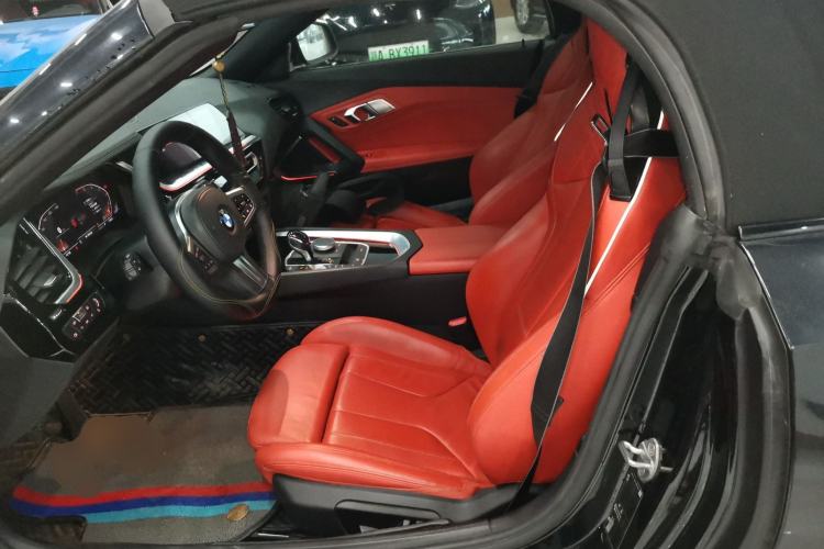 Used BMW Z4 2019 sDrive 25i M Sport Package Left Front Seat