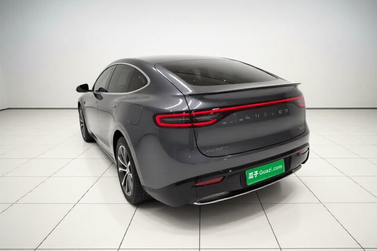 Used Hima Luxeed R7 2024 All-Electric 802 km Max Exterior 2