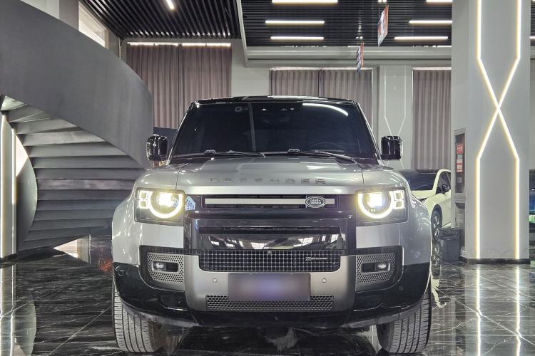 Used Land Rover Defender 2023 Facelift 110 3.0T P400 X-DYNAMIC HSE Exterior 1